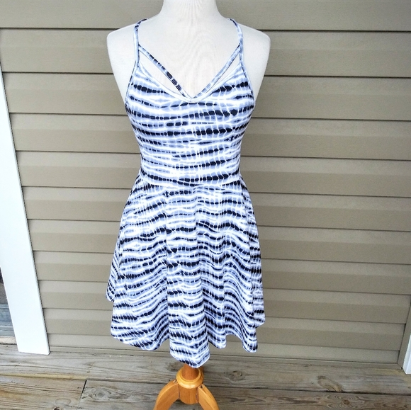 PINK Victoria's Secret Dresses & Skirts - New Black & White Strappy Tie Dye Dress Sz Med